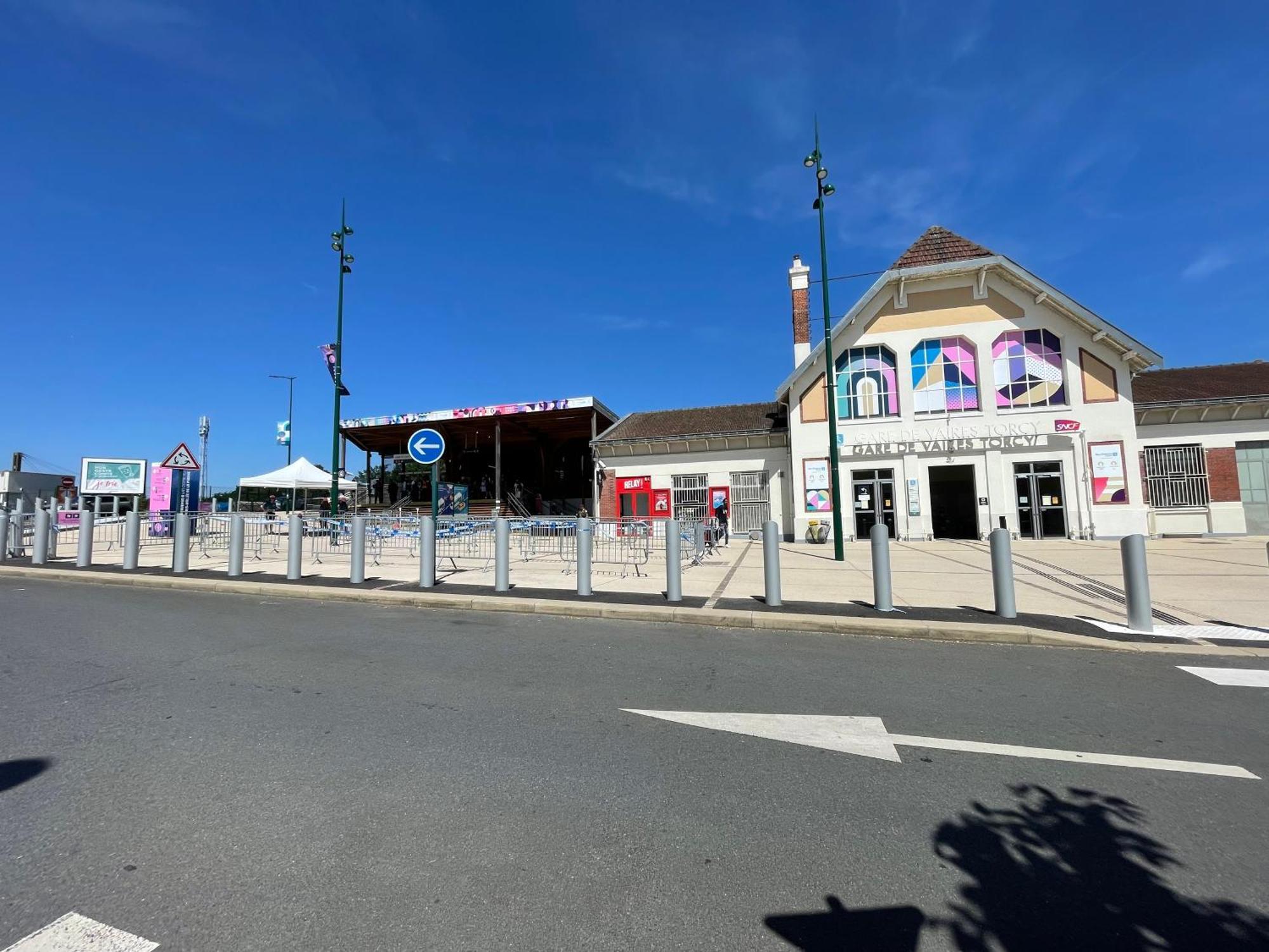 Chambre Climatisee, Entre Paris Disneyland, Au Coeur Des Jeux Olympiques Canoe-Kayak, Vaires-sur-Marne Екстериор снимка